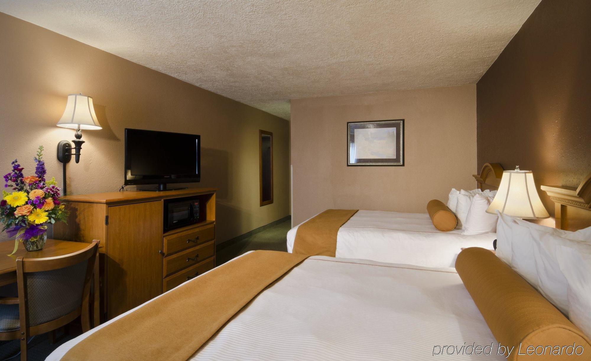 Best Western Plus Butte Plaza Inn Exterior foto